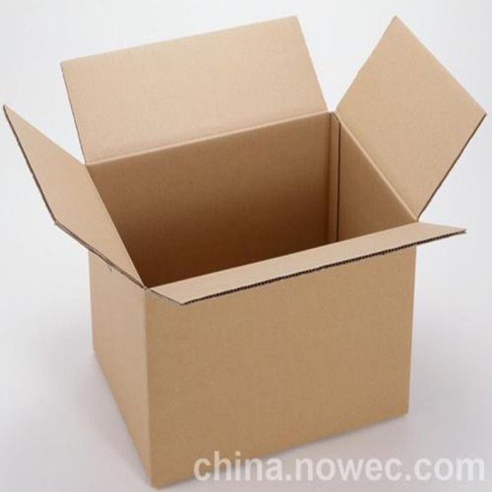 青島進(jìn)口紙單瓦楞(3層)紙箱