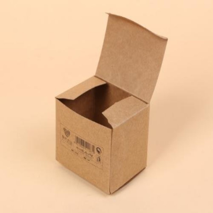 青島進(jìn)口牛皮紙單瓦楞紙箱3層